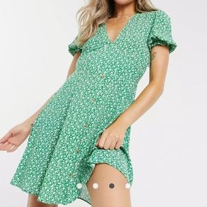 ASOS New Look puff sleeve tea dress in green pattern
